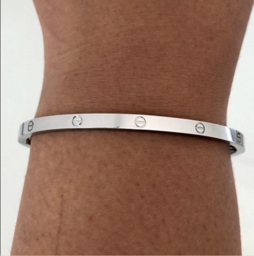 Screw Bracelet Small Model Stainless Steel.
